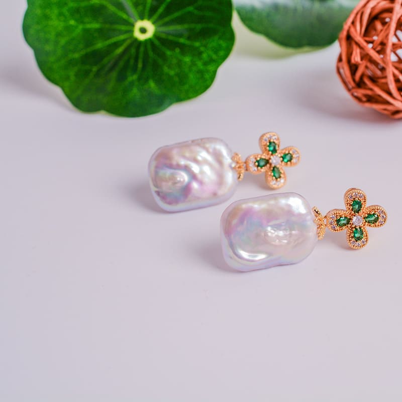 #AB054 Clover Baroque Pearl Earrings