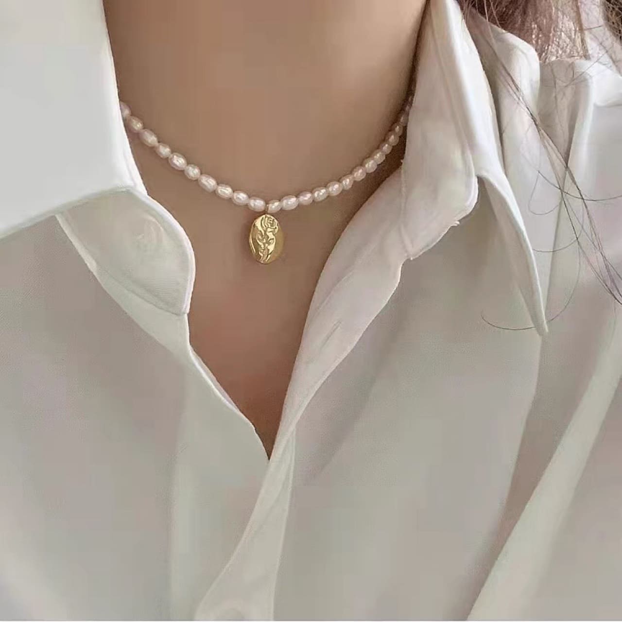 #AB128 Rose Pearls Necklace