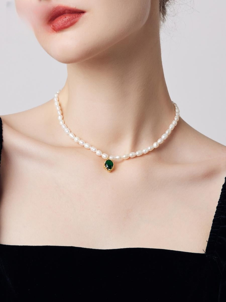 #AB071 Emerald Pearl Necklace