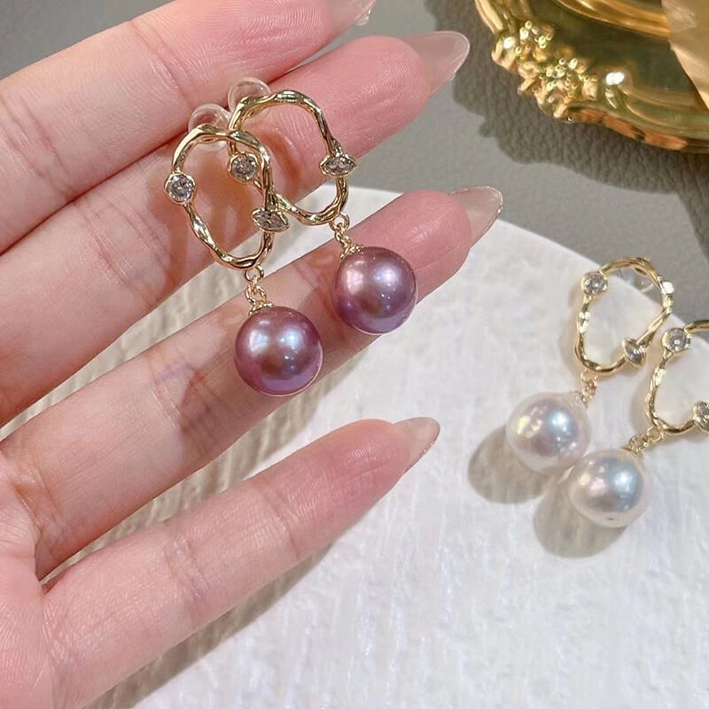 #AB069 Droplet Edison Earring