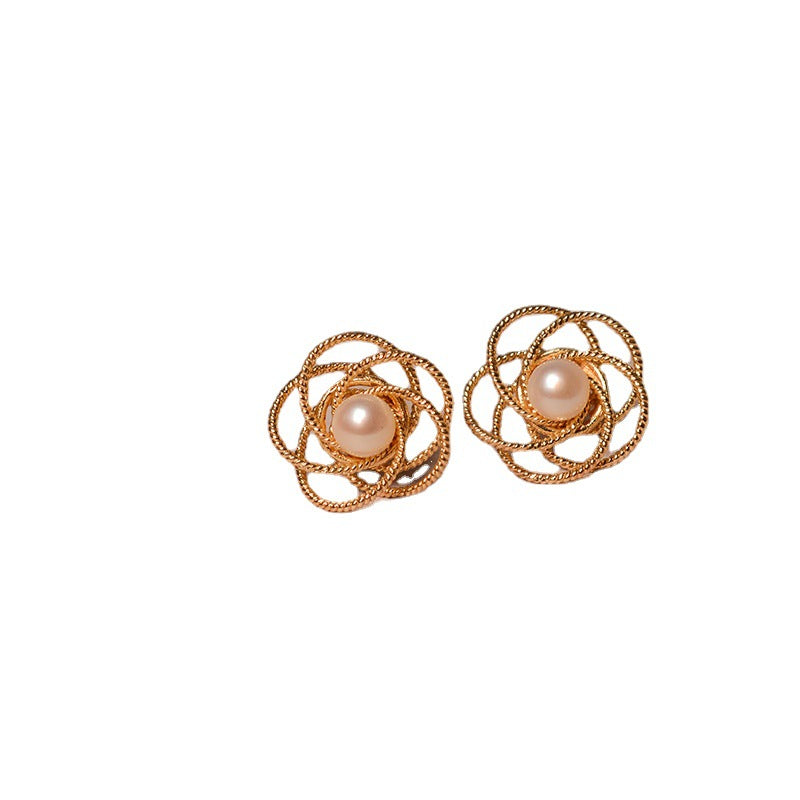 #AB076 Fretwork Pearl Earring