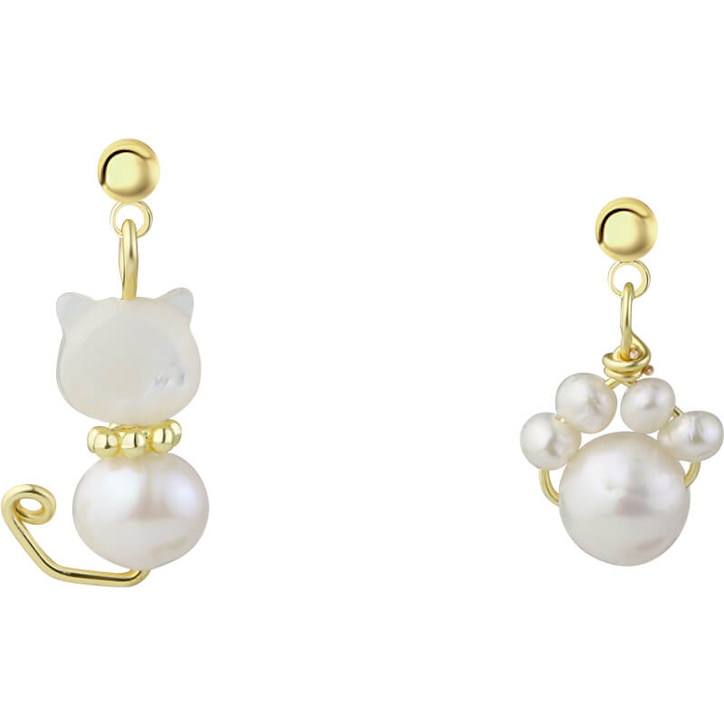 #AB049 Cat's Claw Earrings