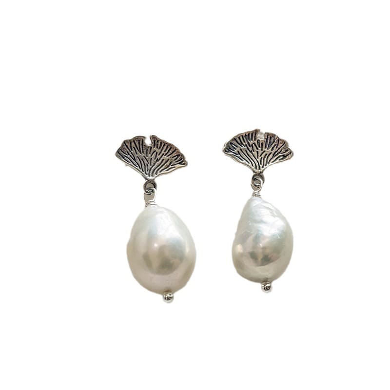 #AB138 Silverleaf Pearl Earring