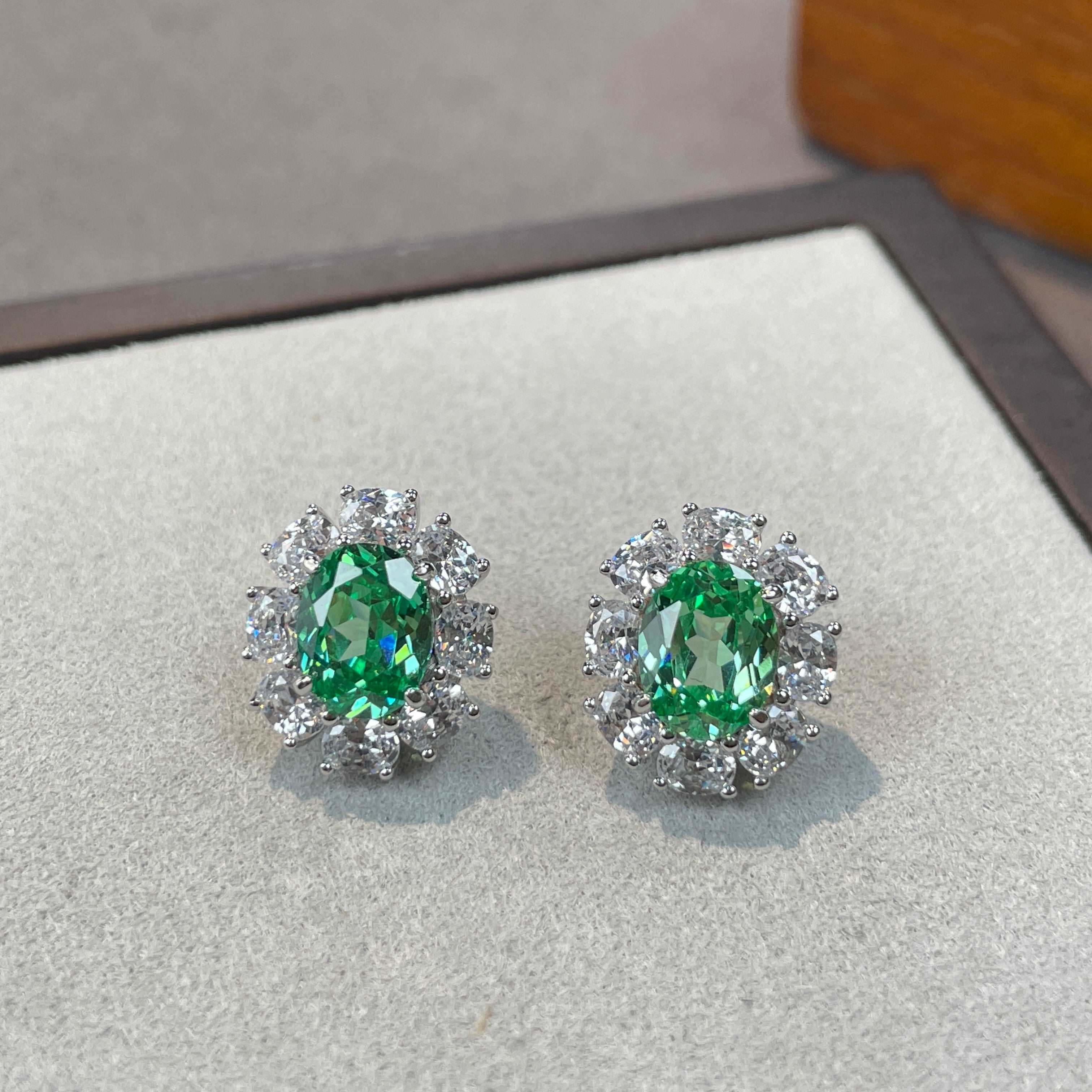 #AB175 Cultured High Carbon Diamond Emerald Paraiba Green 2 Carat Stud Earrings