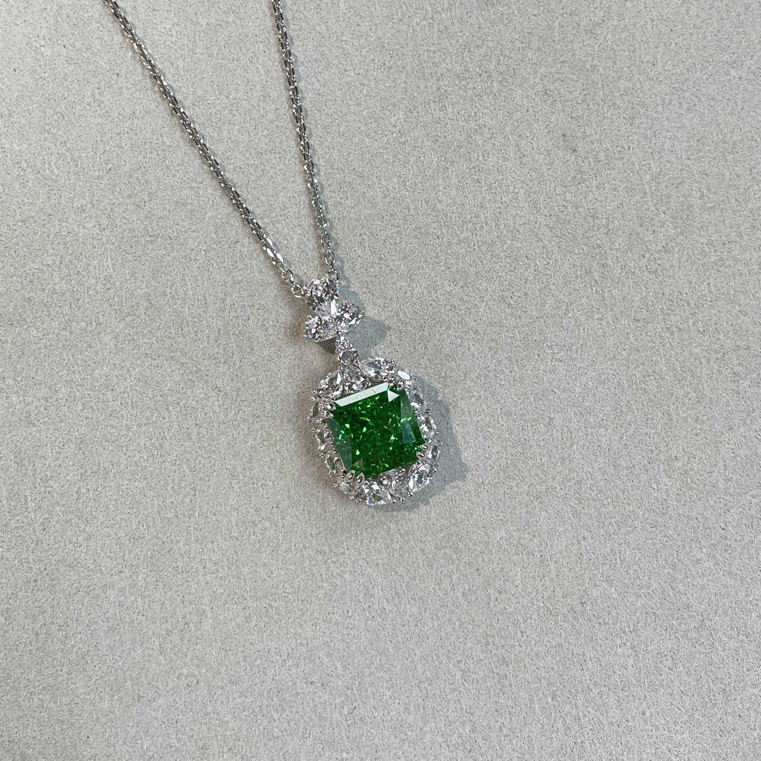 #AB166 Cultured Diamond Emerald 10*10mm 5 Carat Necklace