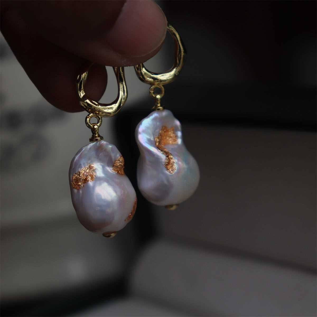 #AB181 High Luster Freshwater Pearl Baroque Pearl Gold Foil Earrings with Pearl Pendant 12mm Sterling Silver 925