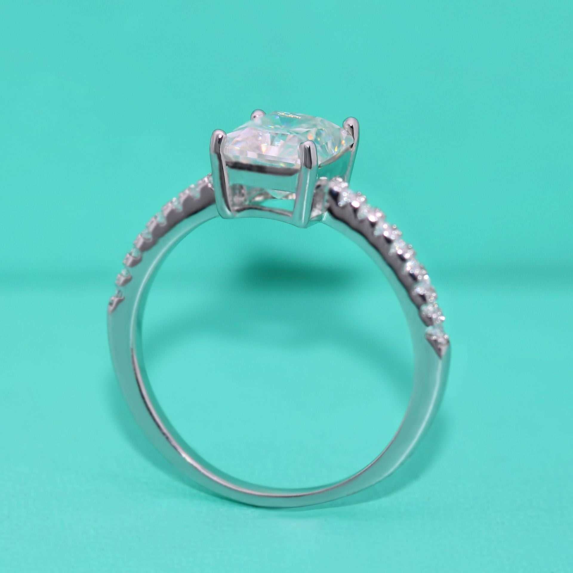 Moissanite Ring 1.4g Four Claw Moissanite S925 Silver Ring