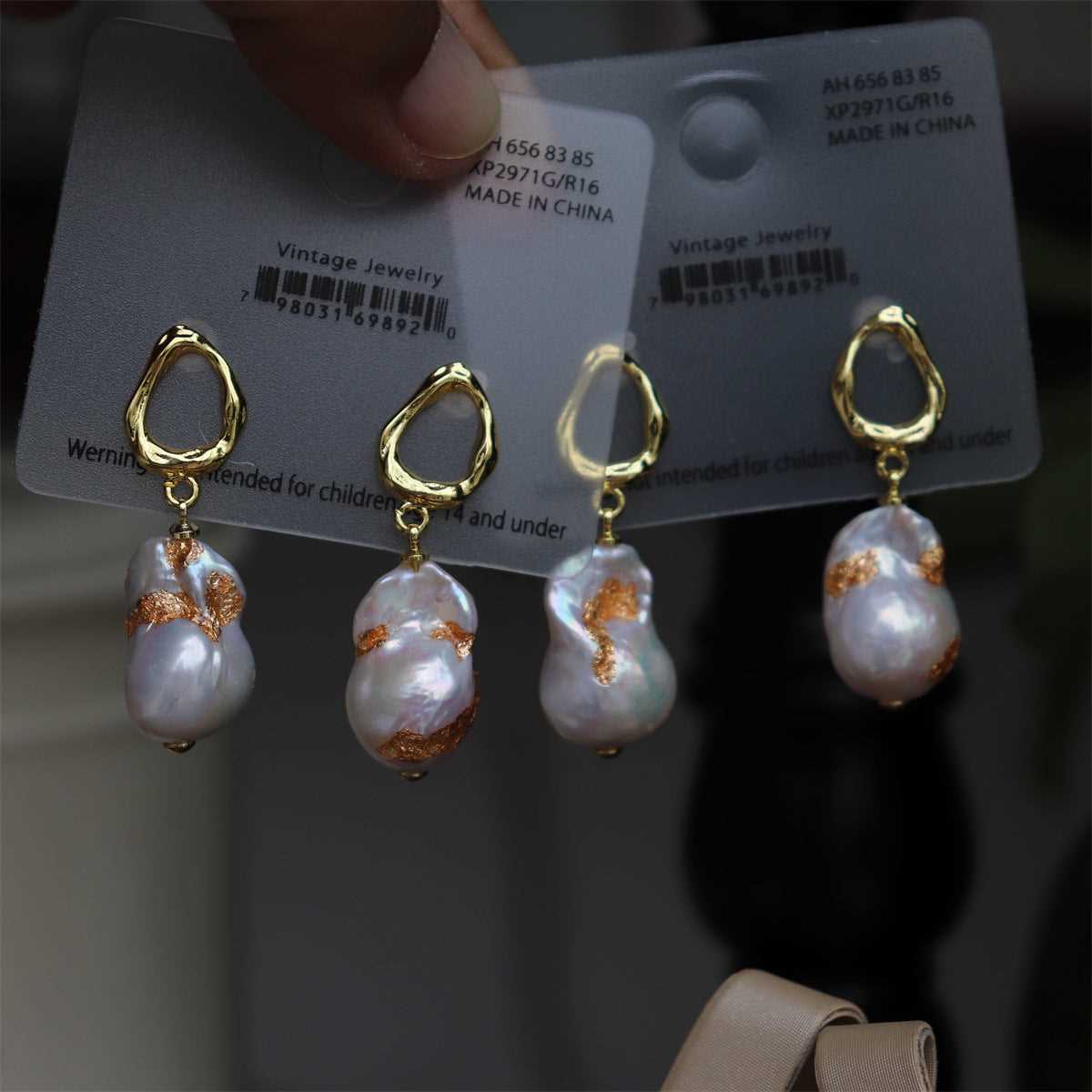 【#180】High Luster Freshwater Pearl Baroque Pearl Gold Foil Earrings with Pearl Pendant 12mm Sterling Silver 925