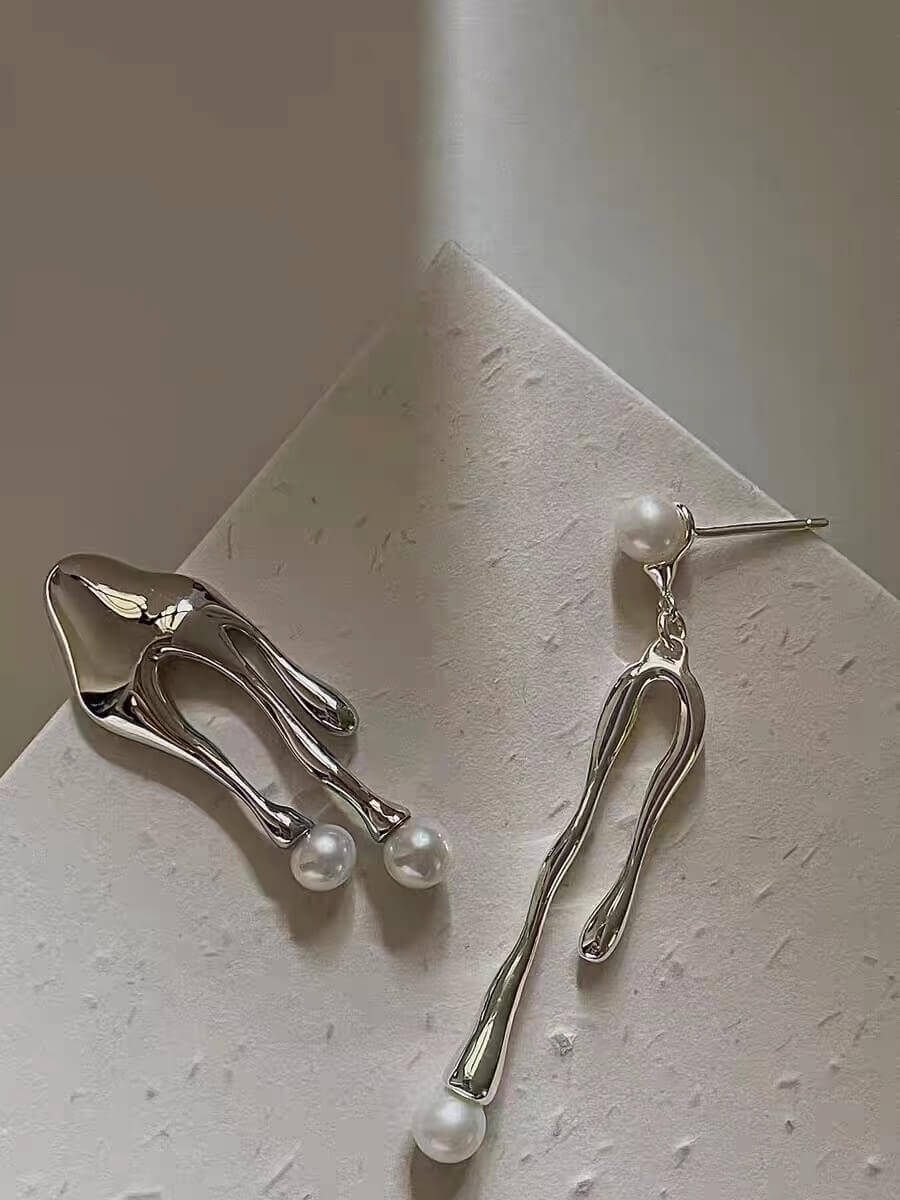 #AB094 Liquid Pearls Earring