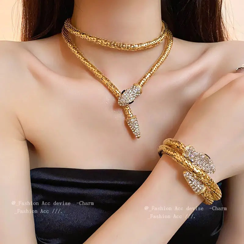 #AB140 Snakehead Style Bracelet Necklace for Women Synthetic Jewelry