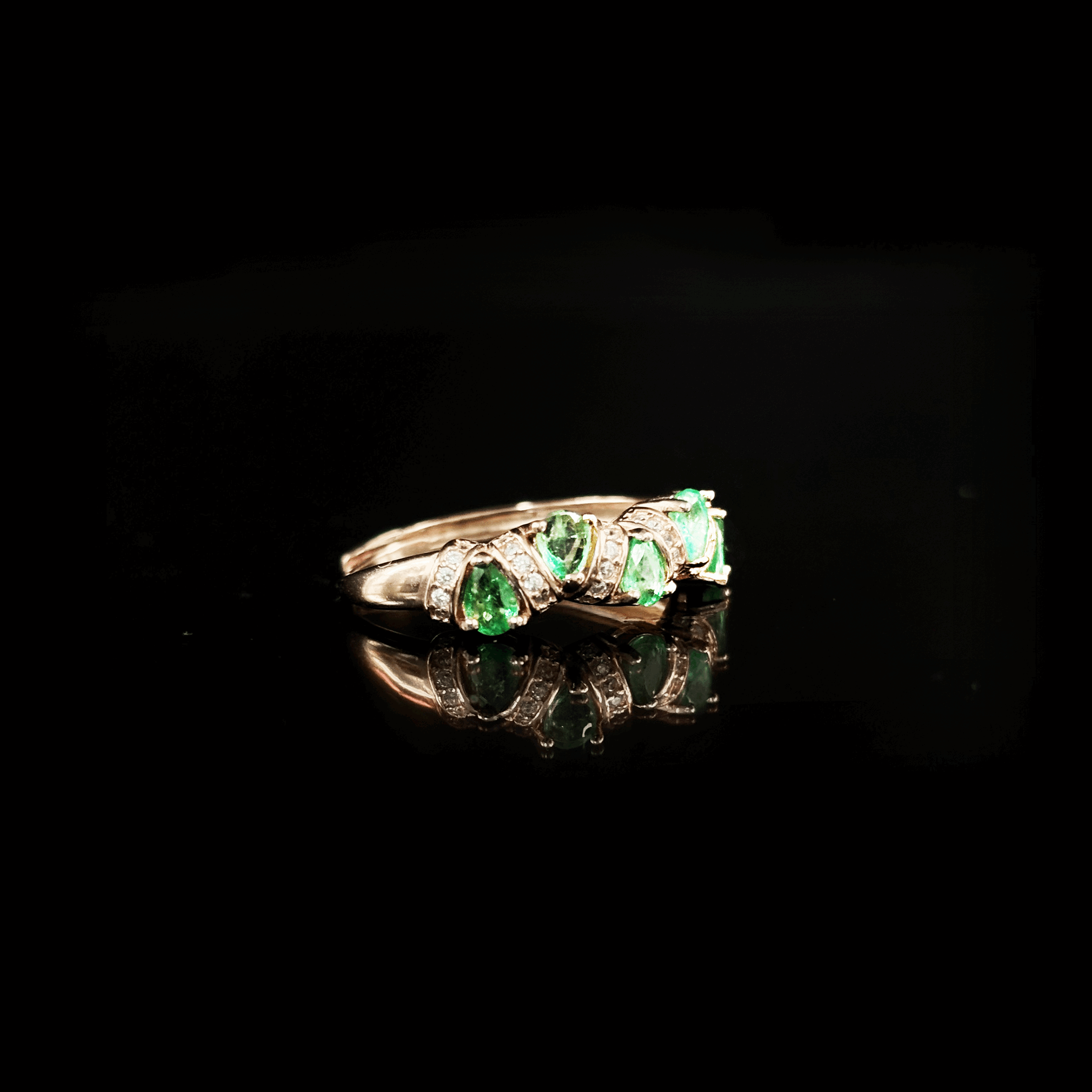 #AB005  Emerald Ring 18k