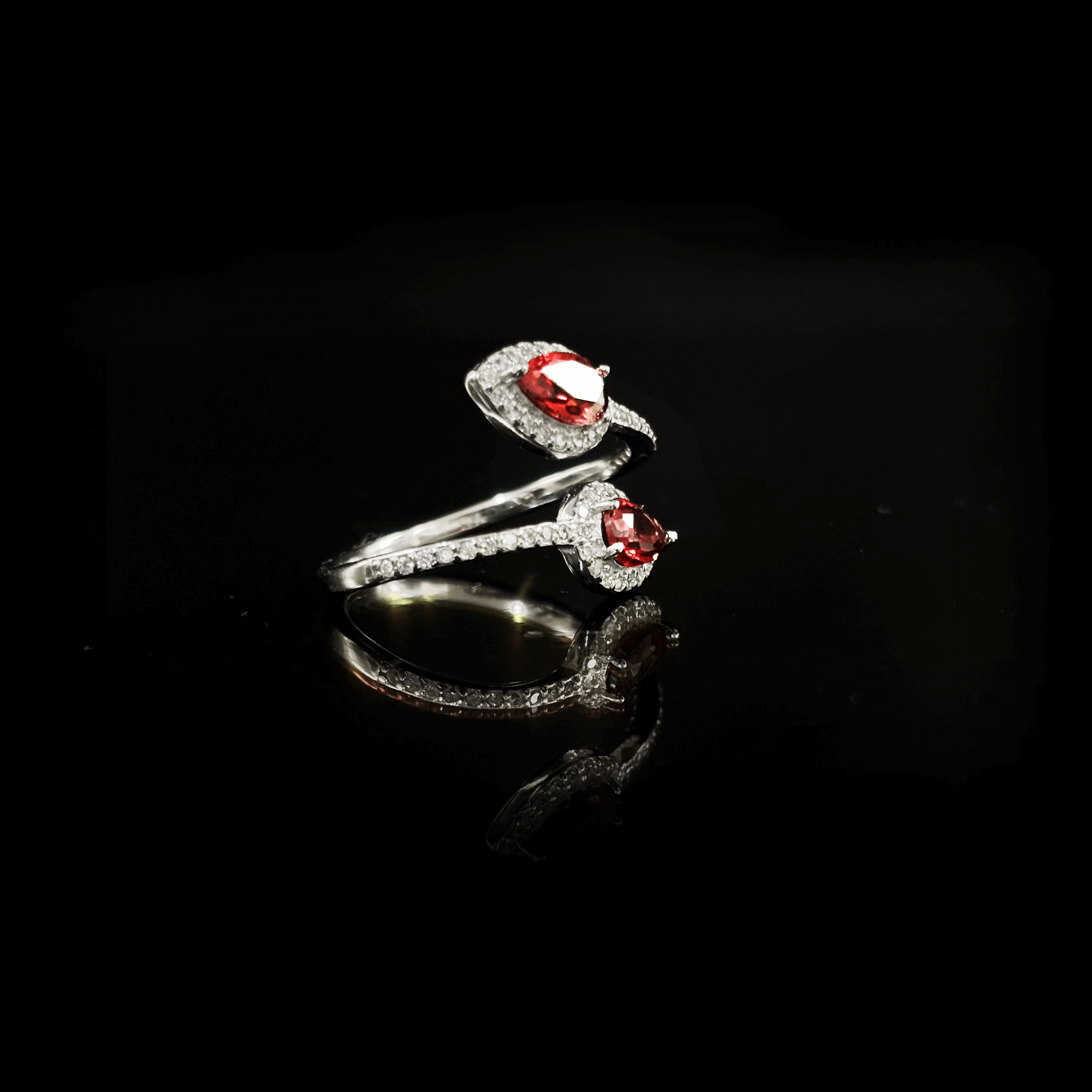 #AB176 Double-Headed Garnet Ring