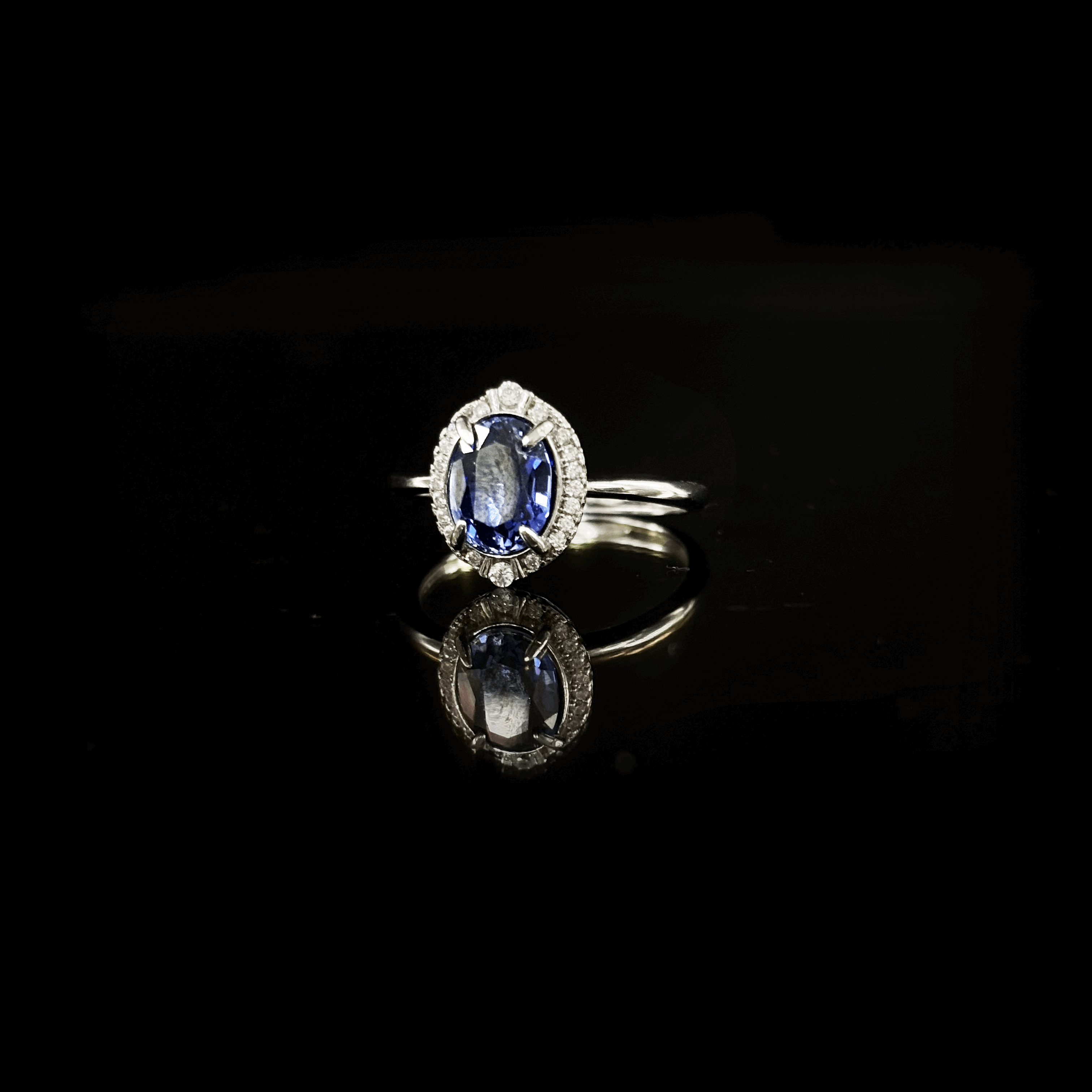 #132 Sapphire and silver ring