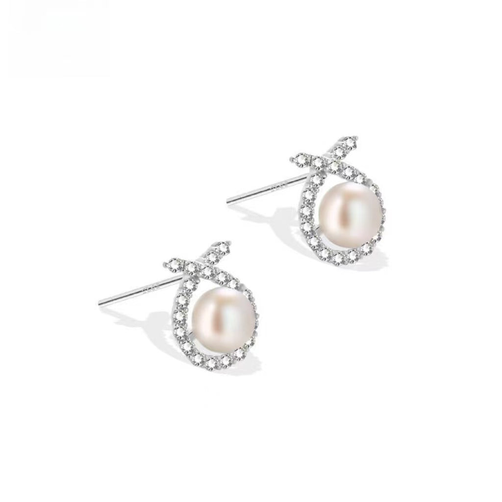 #AB023 Alphabet Pearl Earring